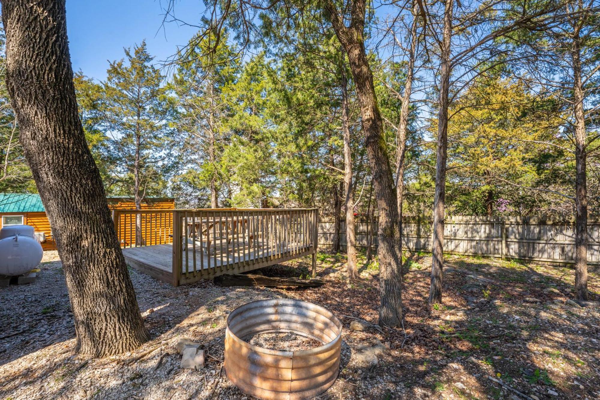 Indian Point Cabin 4 Near Sdc, Branson, Table Rock Lake 외부 사진